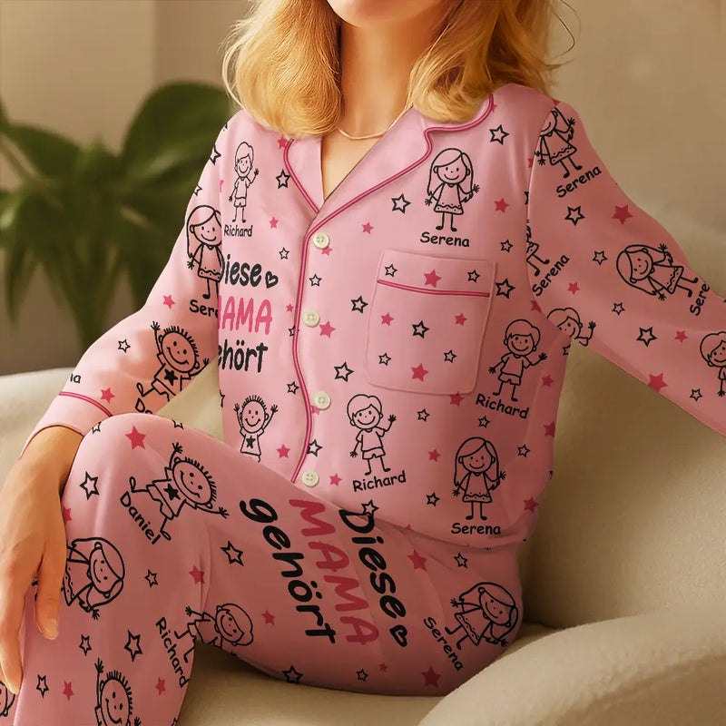 Gift For Wife,Gift For Yourself,Gift For Women,Gift For Mother,Gift For Grandma,Love - Diese Oma Mama Gehört Ihren Enkelkindern - Personalisiertes Satin-Pyjama-Set