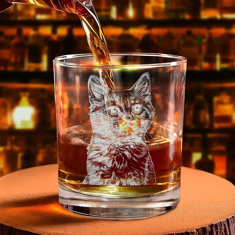 Pet Lovers,Pet Mom,Pet Dad,Dog Dad,Dog Mom,Dog Lovers,Cat Lovers,Cat Mom,Cat Dad - Eigenes Foto Als Bleistiftskizze Hund Und Katze Porträt - Personalisiertes Whiskyglas Mit Gravur