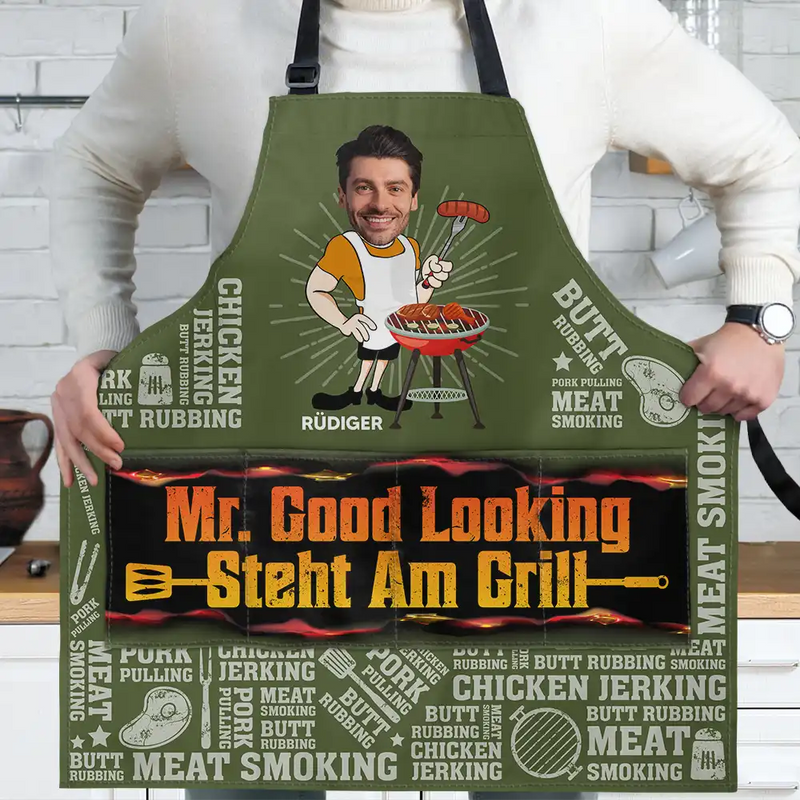 Happy,German,Gift For Men,Gift For Father,Funny,Cooking,Custom Photo,Grilling,Non-Eng,Photo,Humorous - Eigenes Foto Mr. Good Looking Steht Am Grill - Personalisierte Schürze