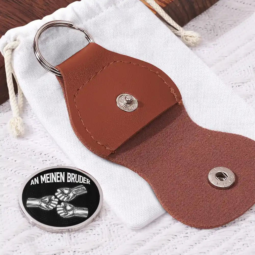 Gift For Men, Gift For Brothers, Family, Happy, Non-Eng - Einmal Bruder Immer Bruder - Personalisierter Pocket Hug Leder Schlüsselanhänger