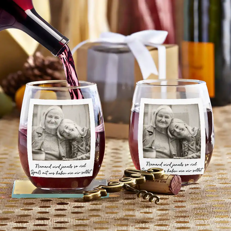 Gift For Bestie, Old Best friends, Gift For Women - Eigenes Foto Besties Grayscale Direkt In Den Hals Boxen - Personalisierte Weingläser Ohne Stiel