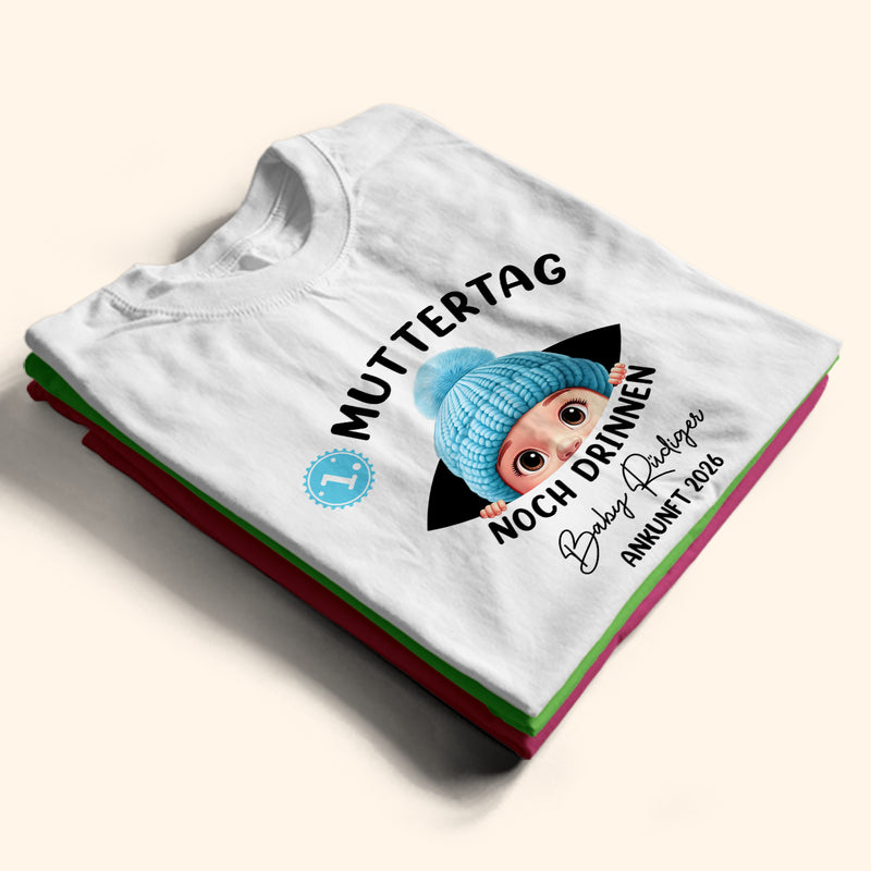 Pregnant Mom - Mein Erstes Jahr Im Bauch Bei Mama - Personalisiertes T Shirt